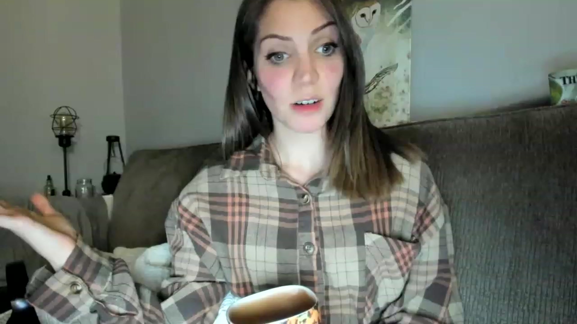 Gallery image thumbnail from Laurel's myfreecams stream on, 05/18/2023, 04:14 image 2 of 20