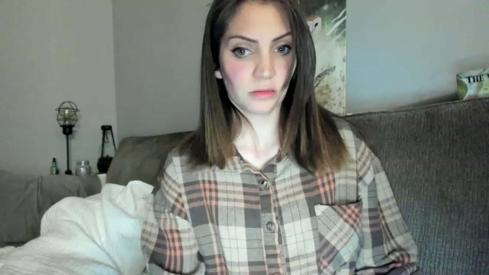 Gallery image thumbnail from Laurel's myfreecams stream on, 05/18/2023, 04:14 image 1 of 20