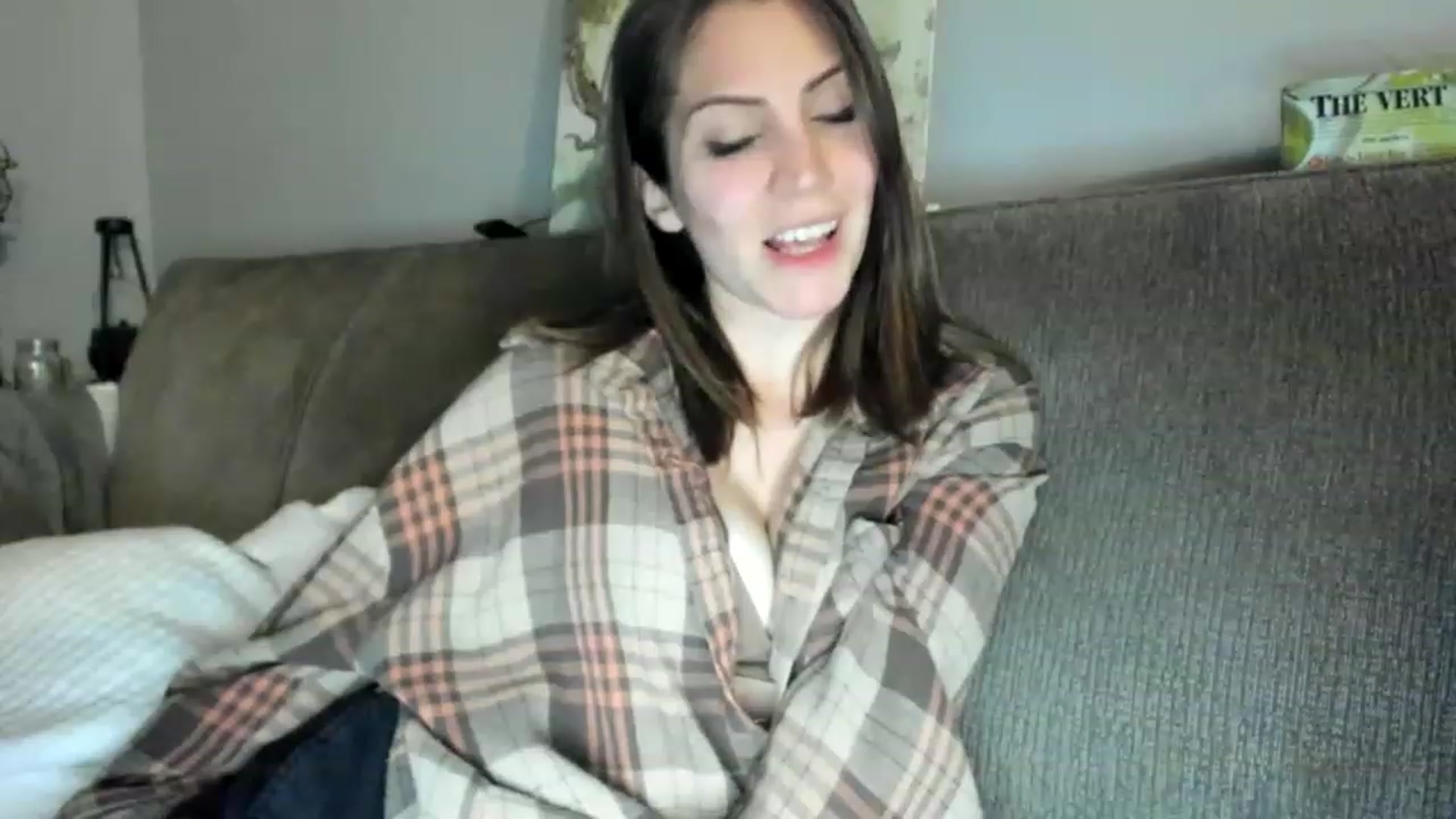 Gallery image thumbnail from Laurel's myfreecams stream on, 05/18/2023, 05:30 image 20 of 20