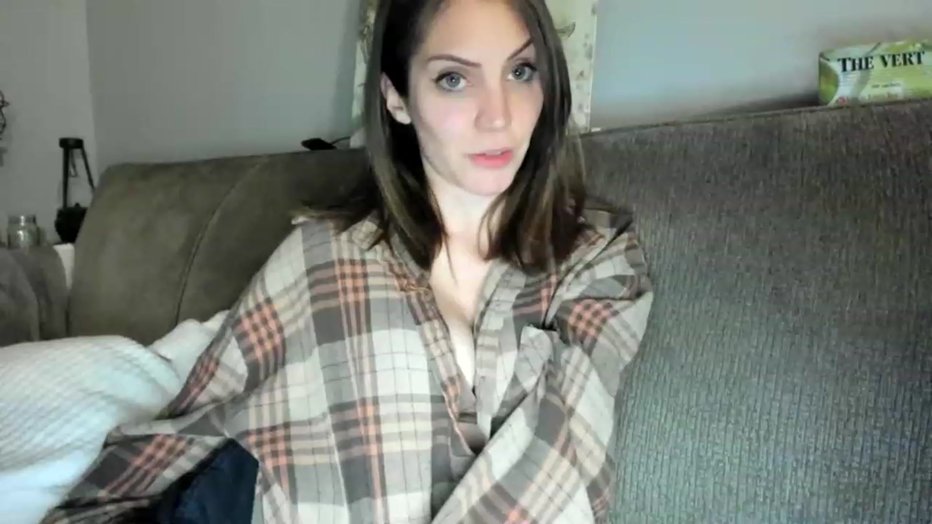 Gallery image thumbnail from Laurel's myfreecams stream on, 05/18/2023, 05:30 image 19 of 20