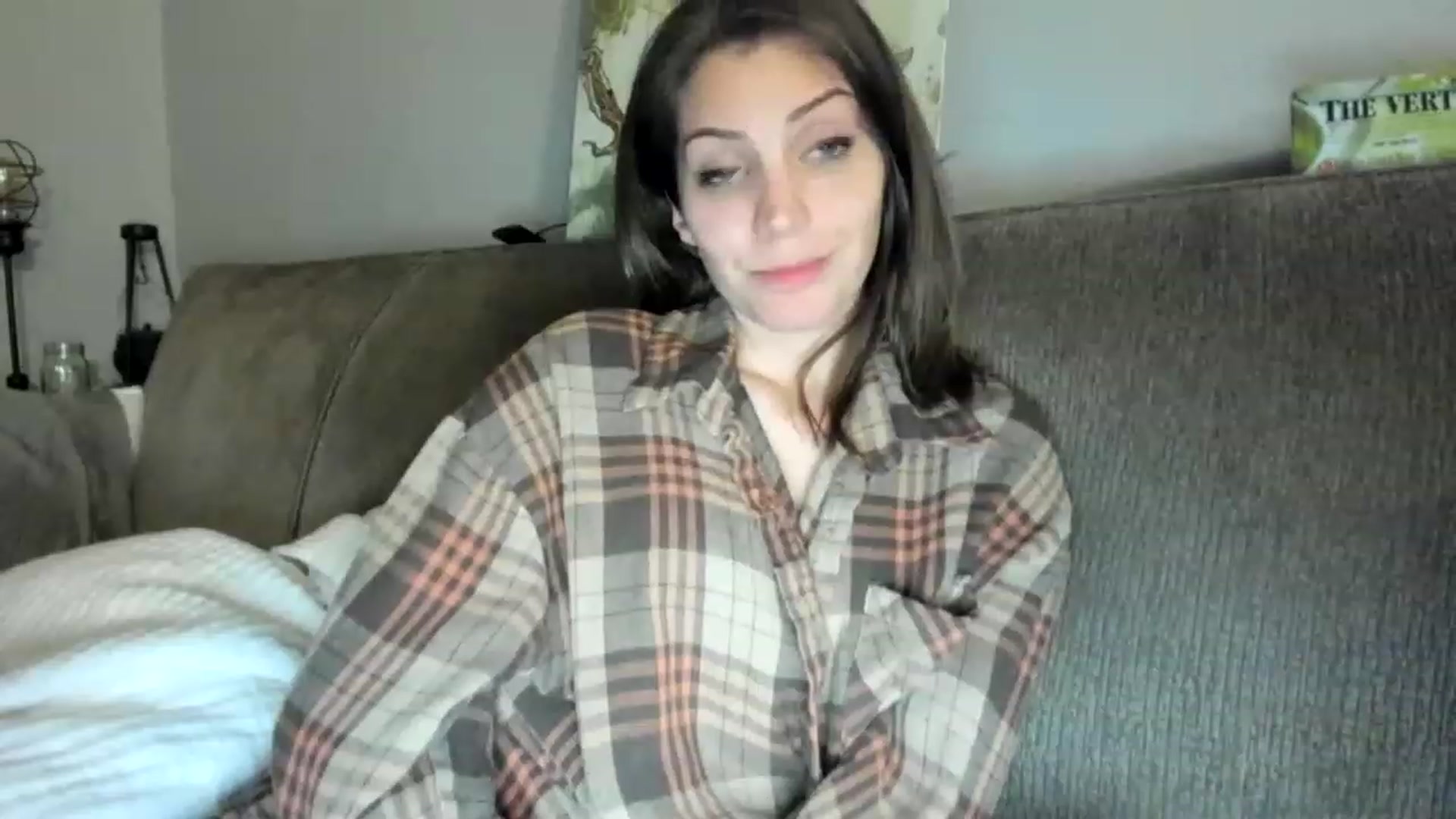 Gallery image thumbnail from Laurel's myfreecams stream on, 05/18/2023, 05:57 image 19 of 20
