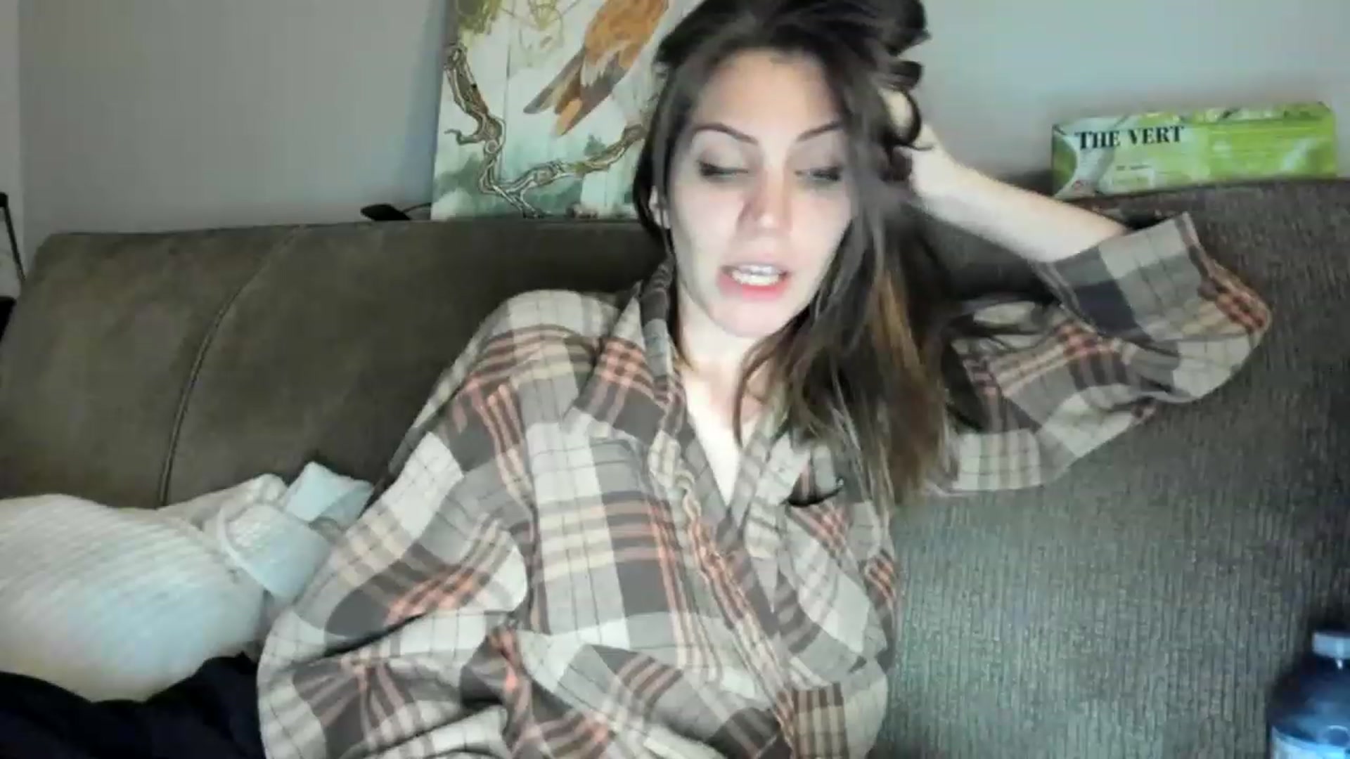 Gallery image thumbnail from Laurel's myfreecams stream on, 05/18/2023, 07:04 image 16 of 20