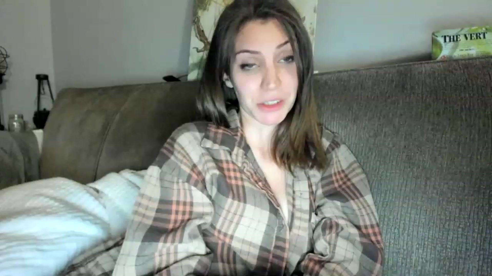 Gallery image thumbnail from Laurel's myfreecams stream on, 05/18/2023, 07:04 image 3 of 20