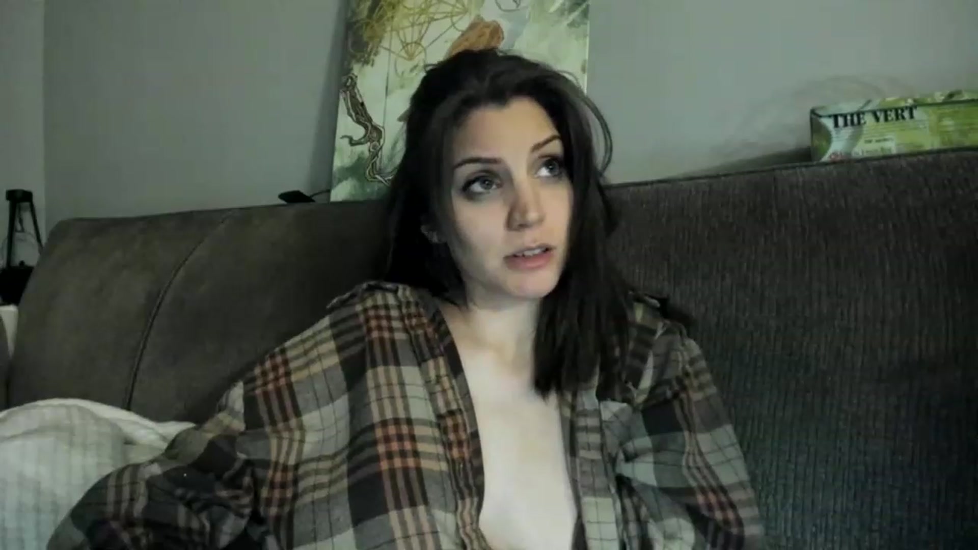Gallery image thumbnail from Laurel's myfreecams stream on, 05/18/2023, 08:11 image 16 of 20