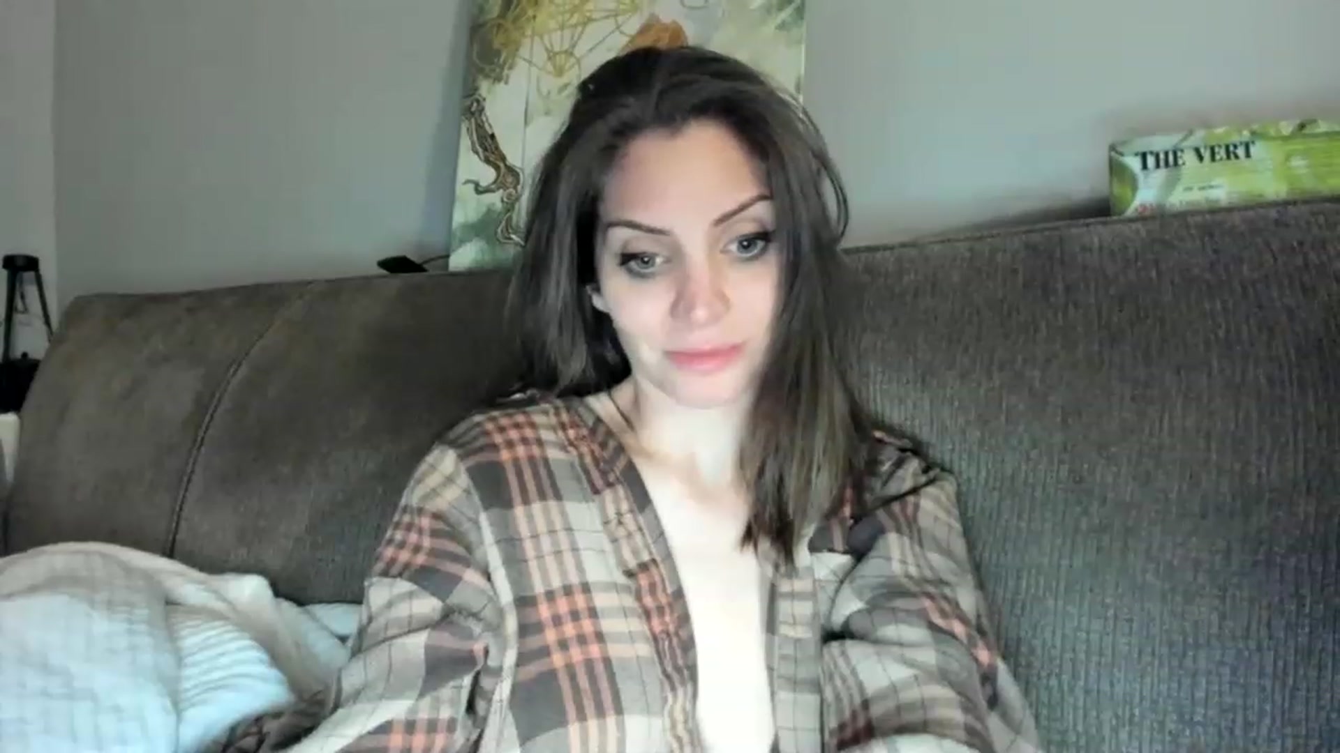 Gallery image thumbnail from Laurel's myfreecams stream on, 05/18/2023, 08:11 image 17 of 20