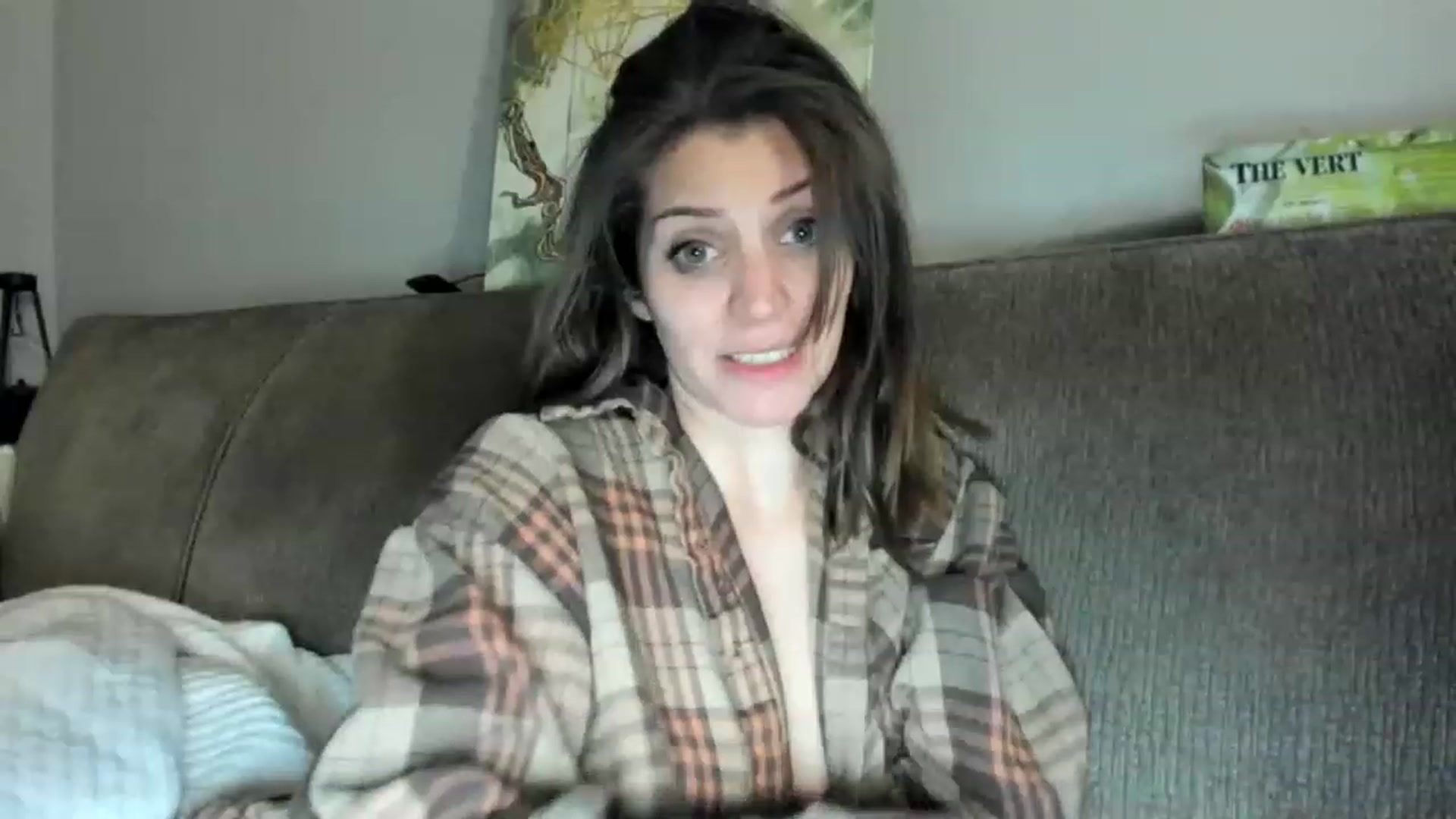 Gallery image thumbnail from Laurel's myfreecams stream on, 05/18/2023, 08:11 image 12 of 20