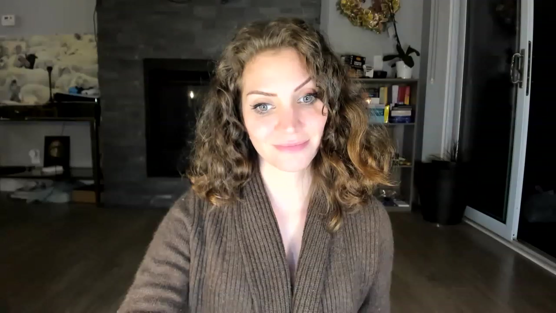 Gallery image thumbnail from Laurel's myfreecams stream on, 05/20/2023, 05:19 image 11 of 20