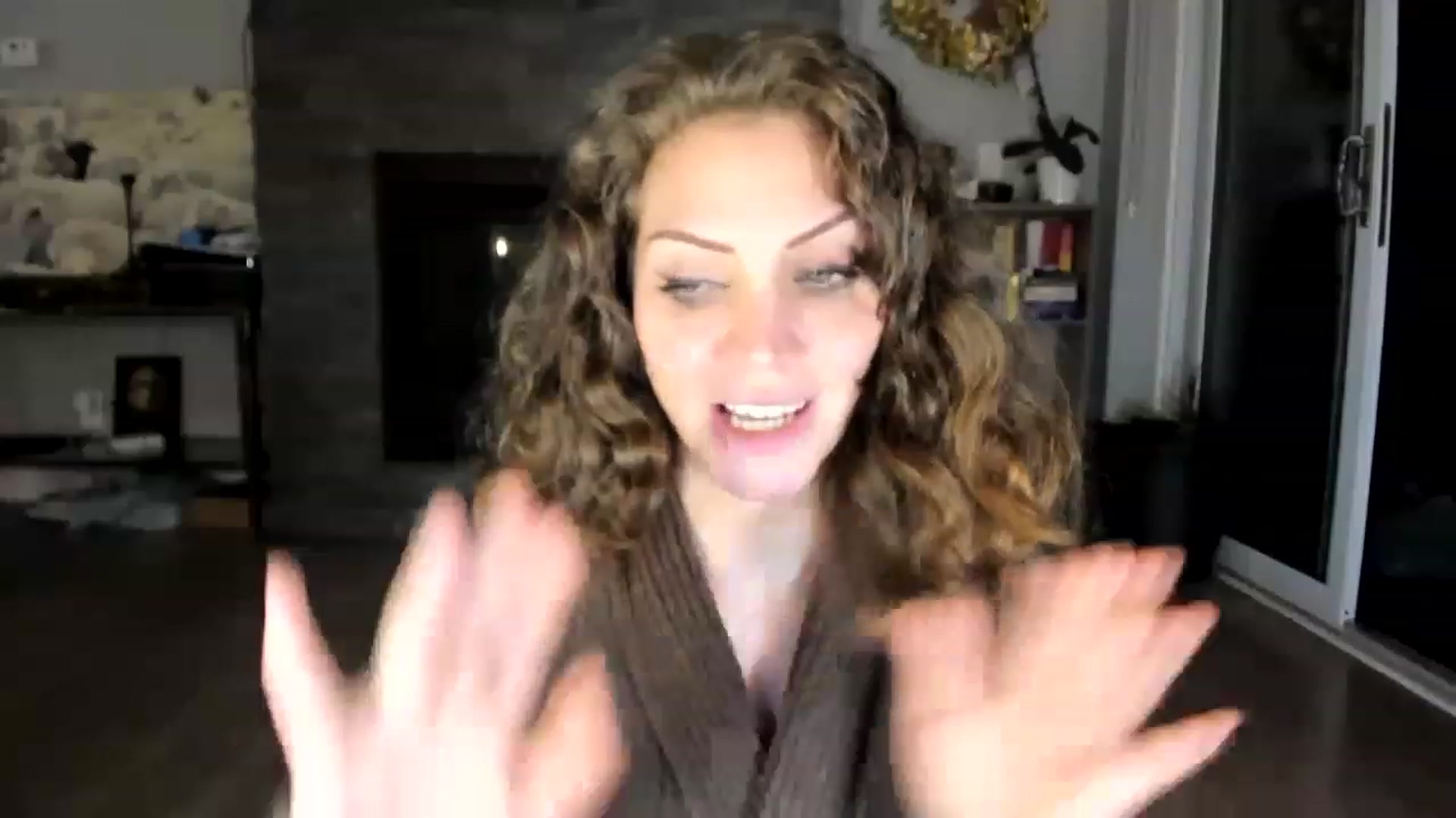 Gallery image thumbnail from Laurel's myfreecams stream on, 05/20/2023, 05:19 image 10 of 20