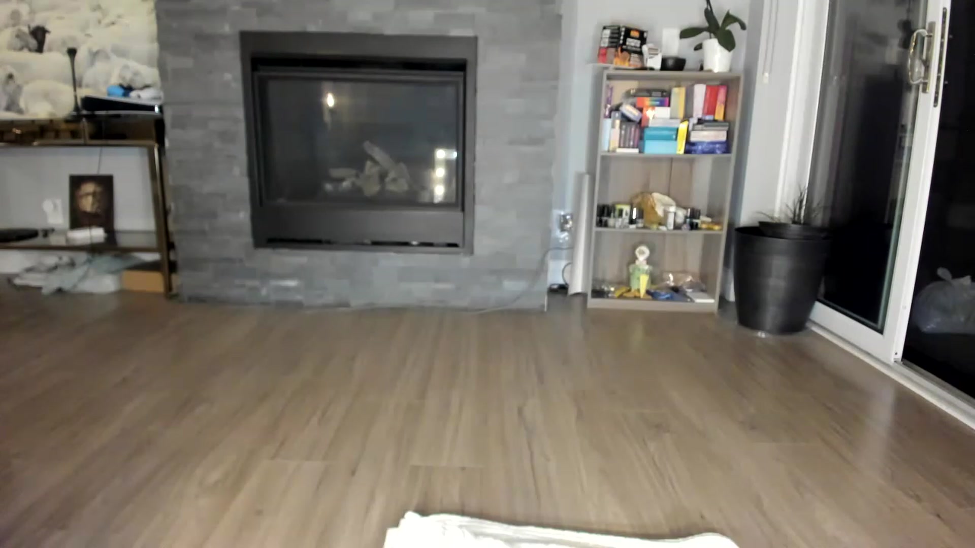 Gallery image thumbnail from Laurel's myfreecams stream on, 05/20/2023, 09:10 image 10 of 20