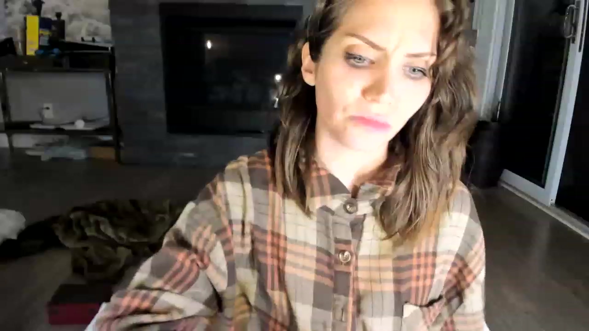 Gallery image thumbnail from Laurel's myfreecams stream on, 05/29/2023, 07:13 image 6 of 20