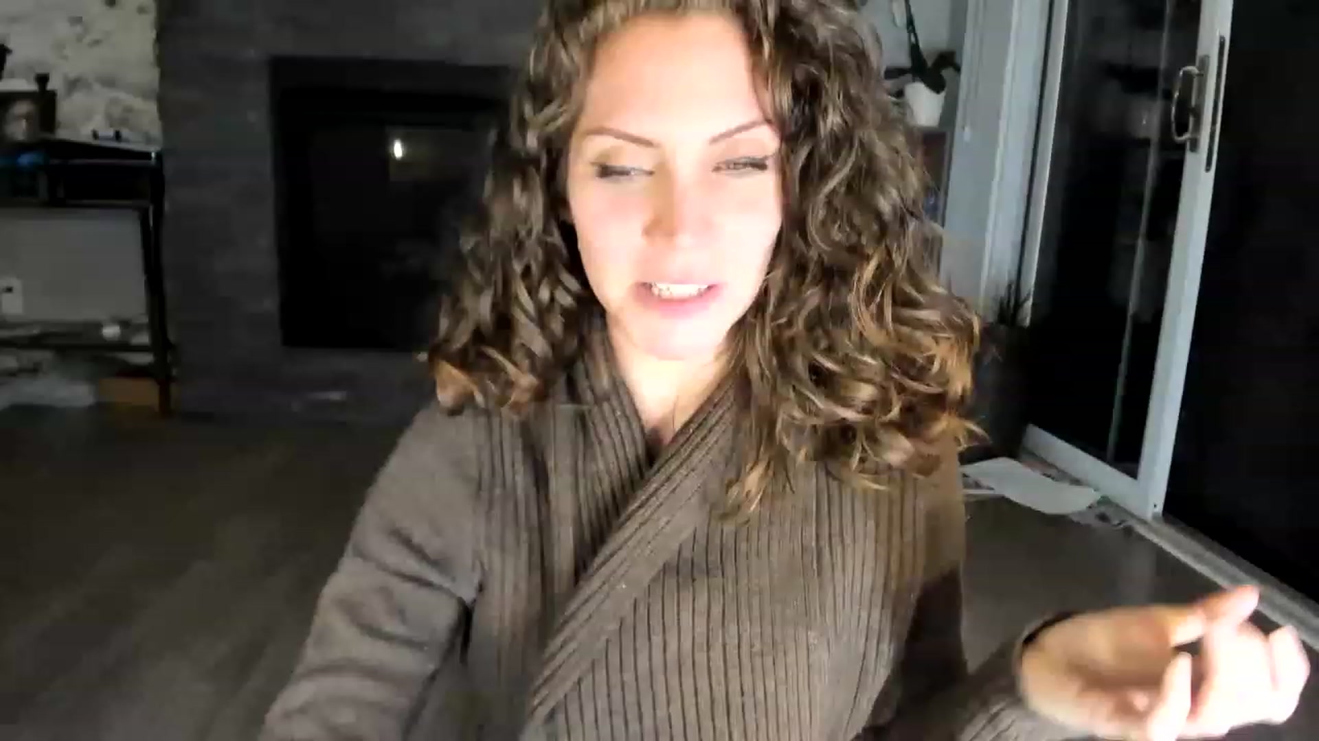 Gallery image thumbnail from Laurel's myfreecams stream on, 06/03/2023, 05:05 image 17 of 20