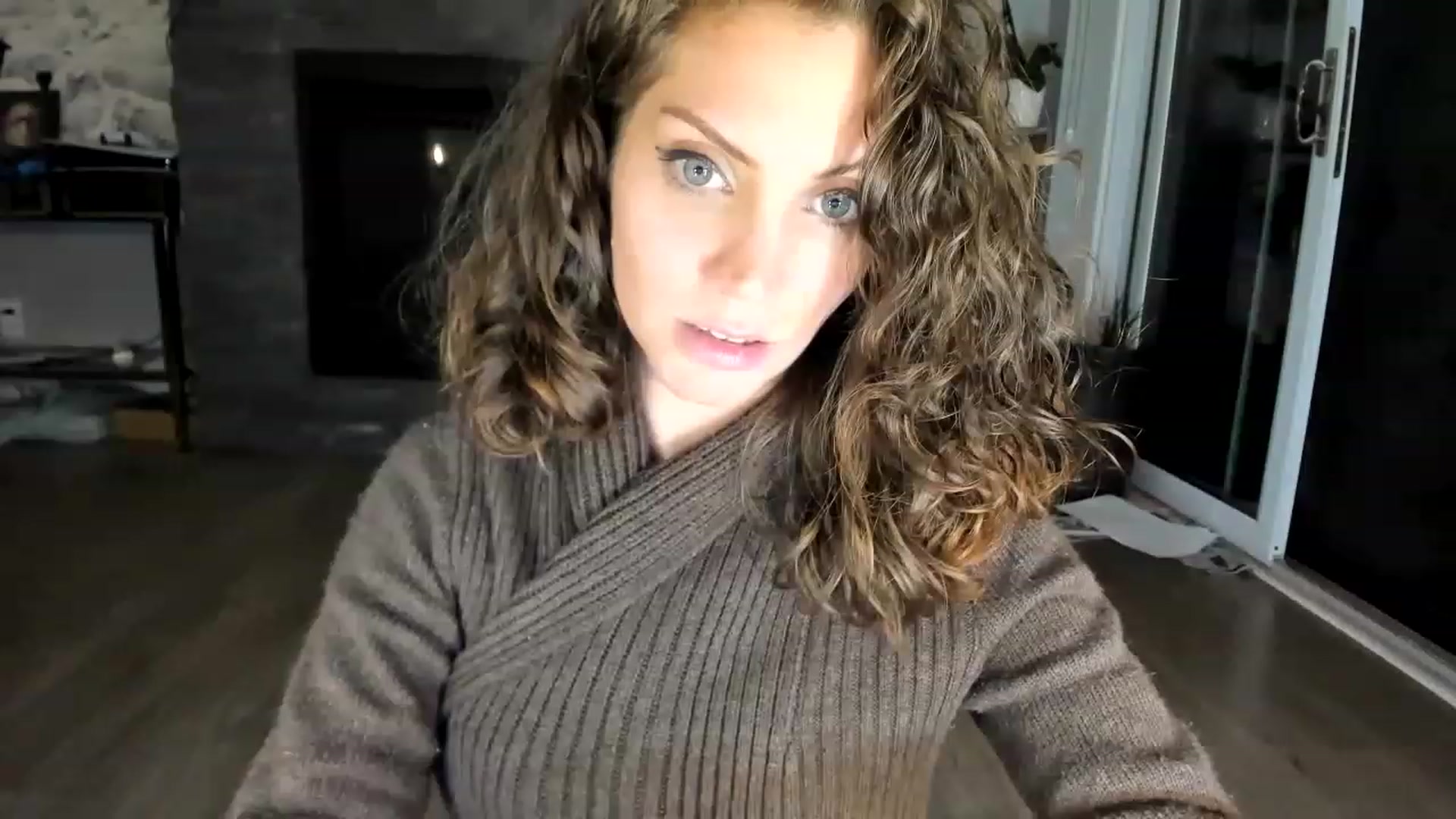 Gallery image thumbnail from Laurel's myfreecams stream on, 06/03/2023, 05:05 image 7 of 20