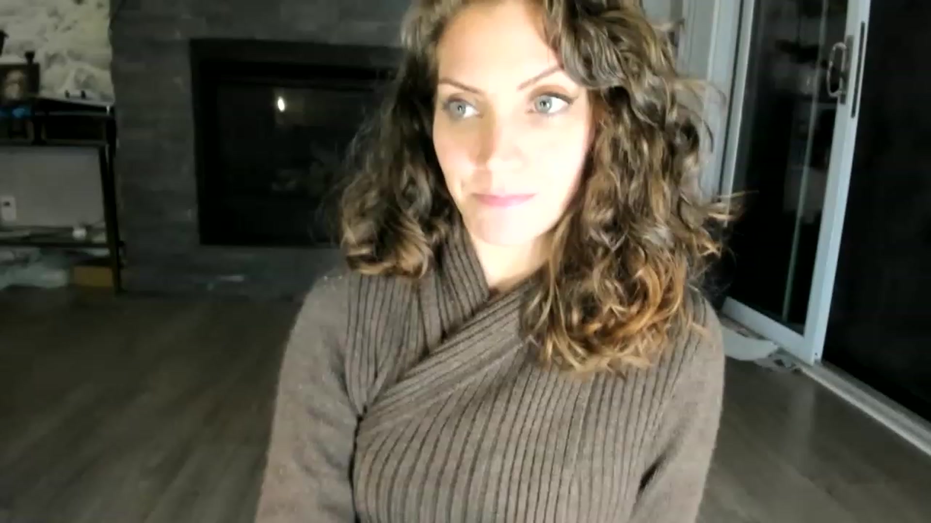 Gallery image thumbnail from Laurel's myfreecams stream on, 06/03/2023, 05:05 image 2 of 20