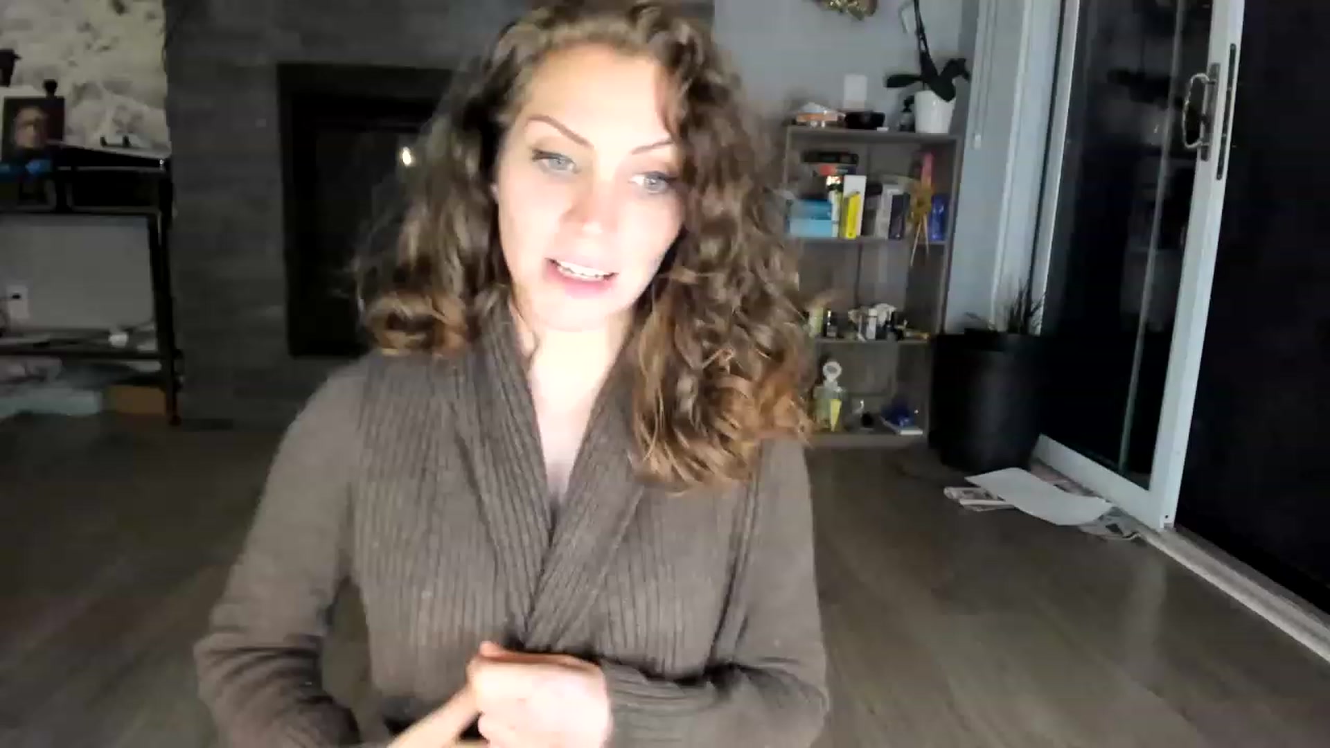 Gallery image thumbnail from Laurel's myfreecams stream on, 06/03/2023, 05:51 image 18 of 20