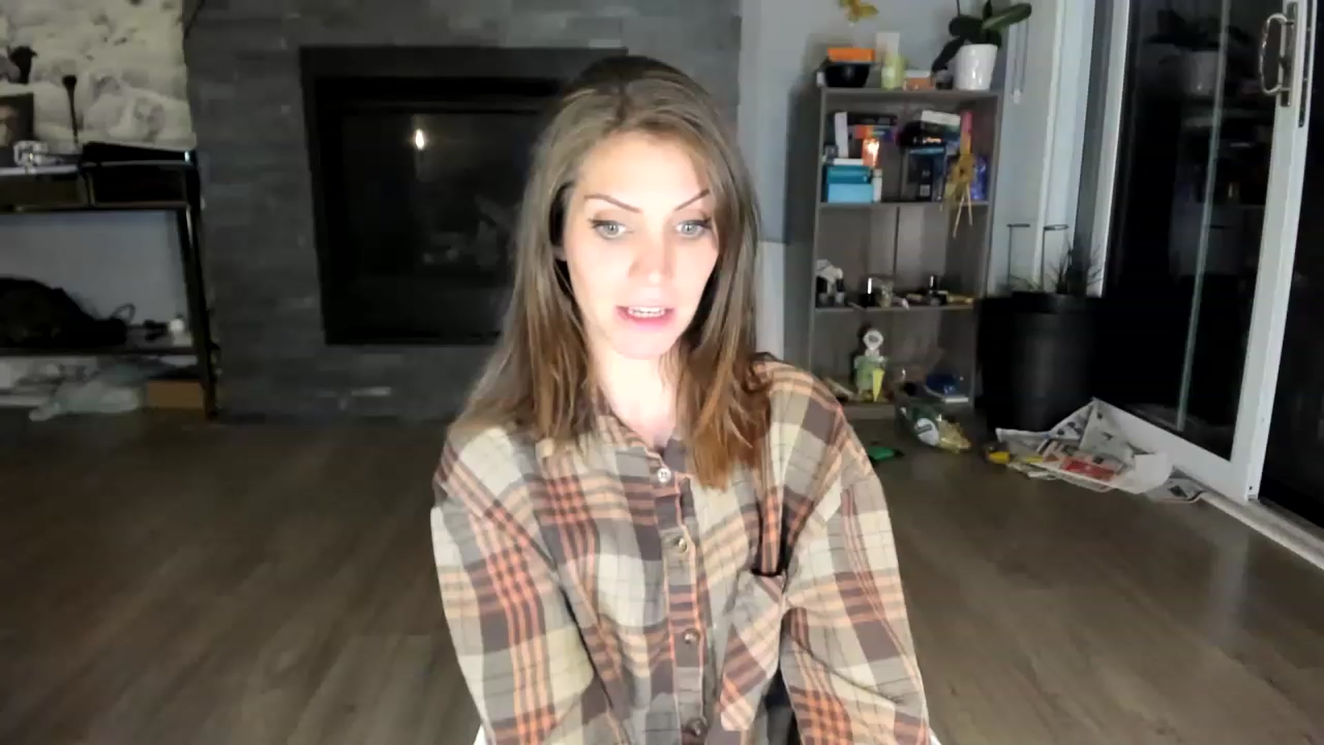 Gallery image thumbnail from Laurel's myfreecams stream on, 06/10/2023, 03:42 image 10 of 20