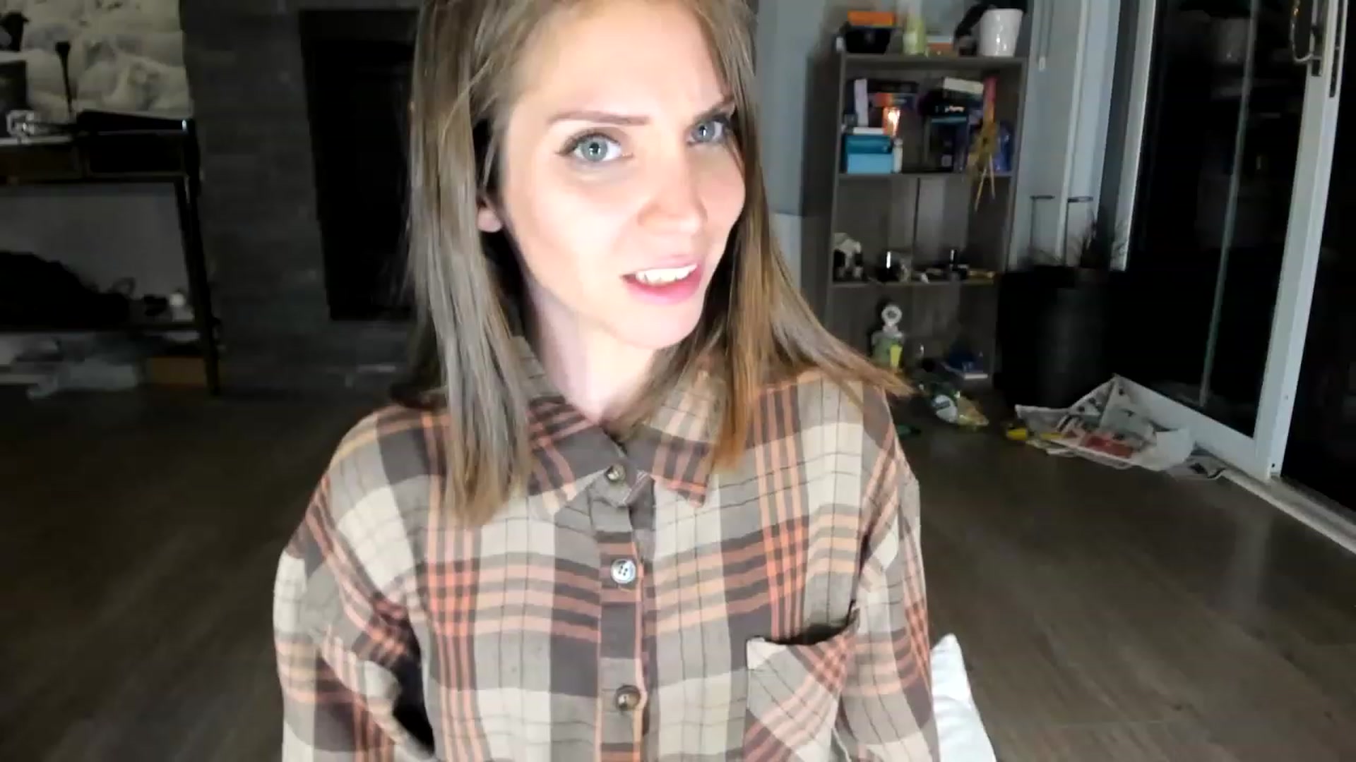 Gallery image thumbnail from Laurel's myfreecams stream on, 06/10/2023, 04:39 image 6 of 20