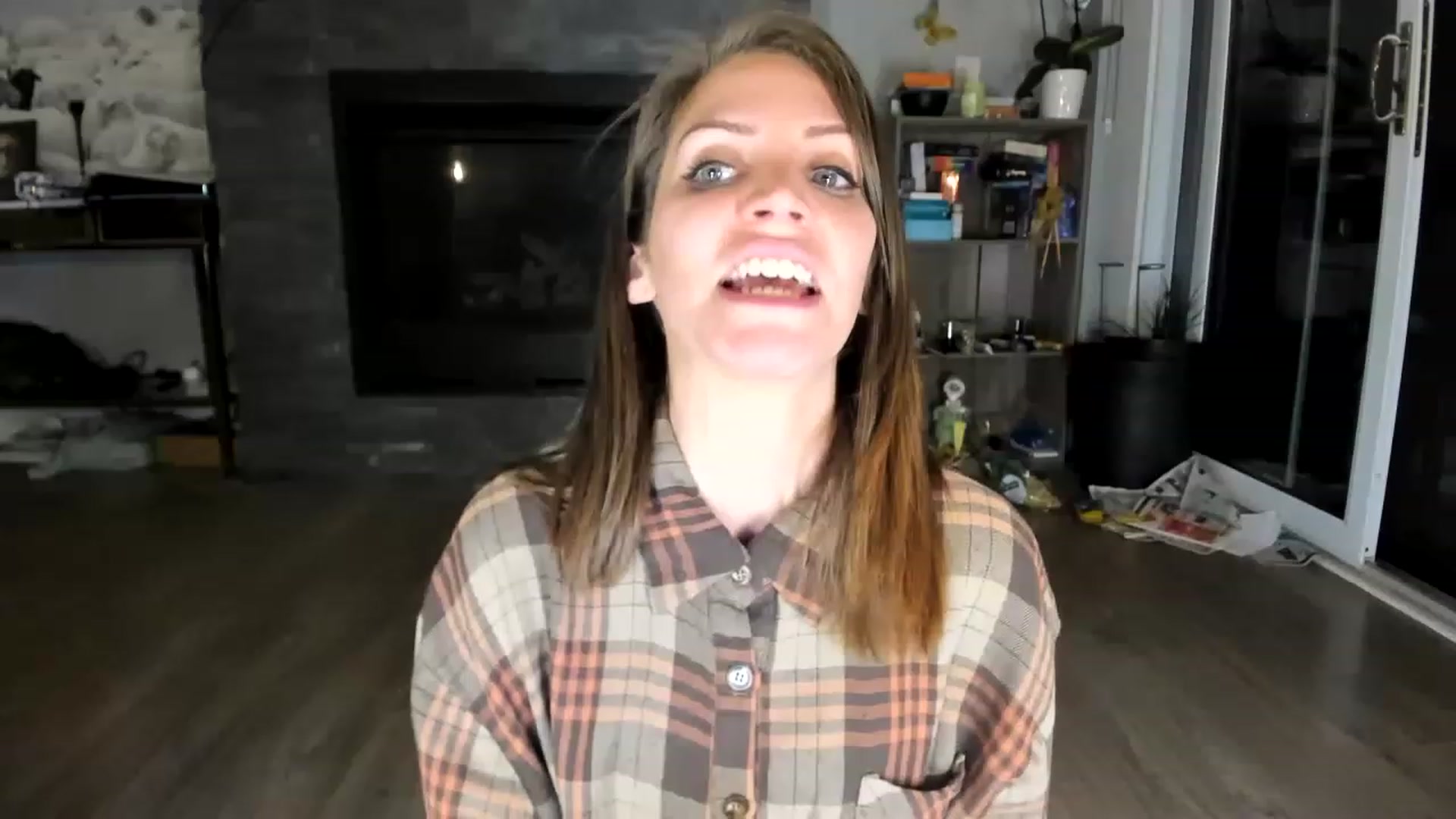 Gallery image thumbnail from Laurel's myfreecams stream on, 06/10/2023, 04:39 image 16 of 20