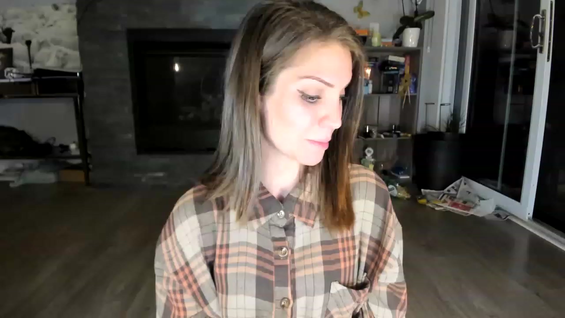 Gallery image thumbnail from Laurel's myfreecams stream on, 06/10/2023, 04:39 image 15 of 20