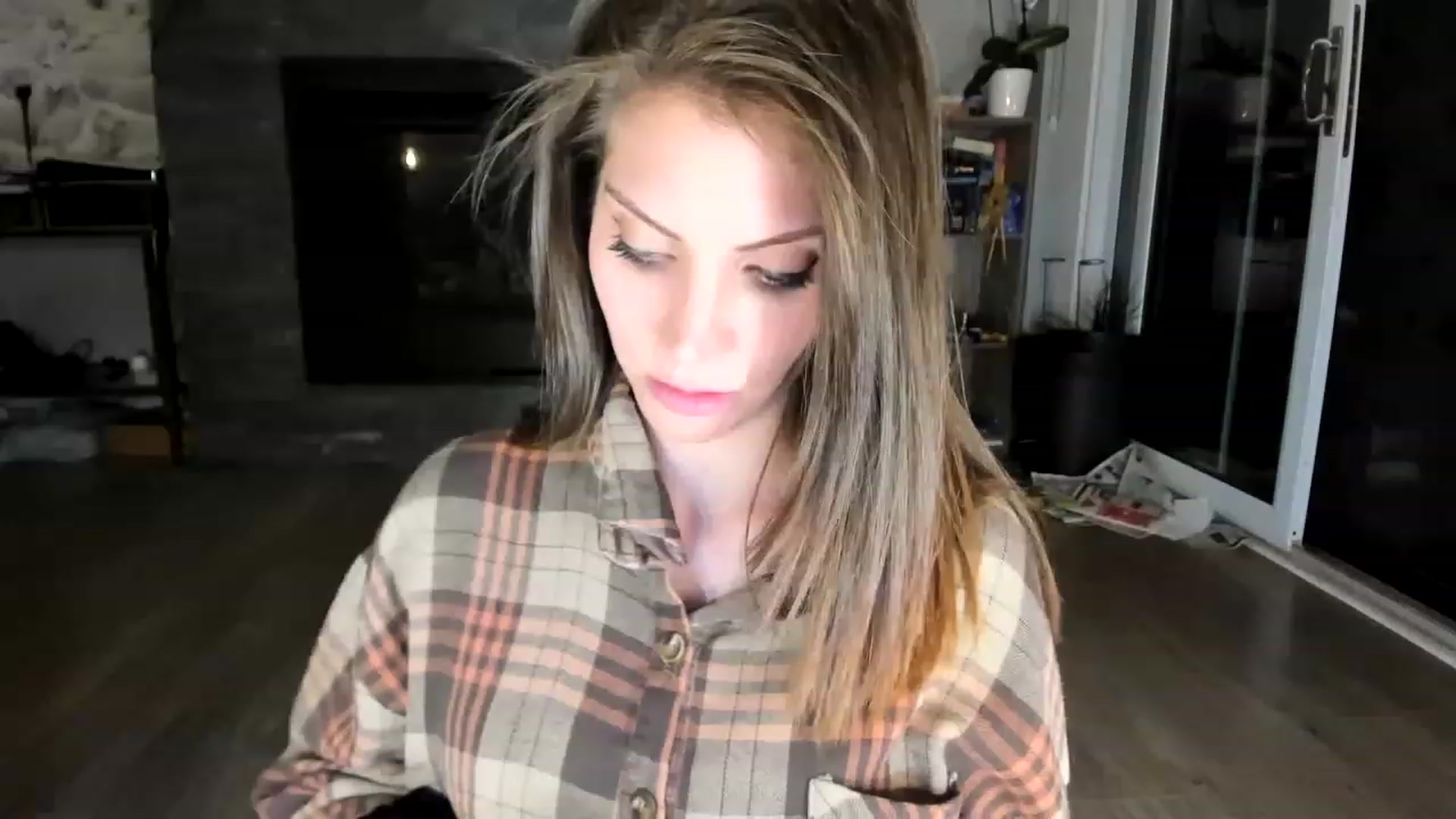 Gallery image thumbnail from Laurel's myfreecams stream on, 06/10/2023, 05:34 image 11 of 20