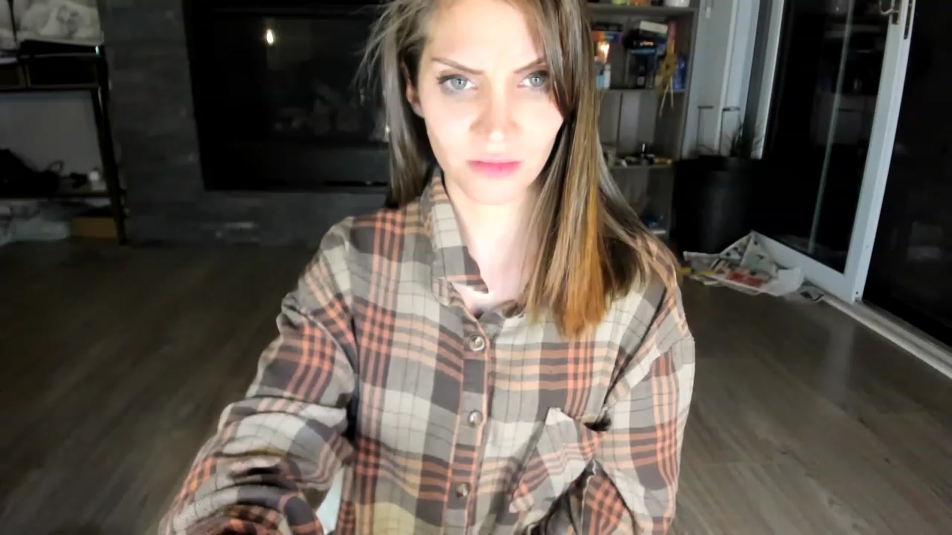 Gallery image thumbnail from Laurel's myfreecams stream on, 06/10/2023, 06:12 image 3 of 20