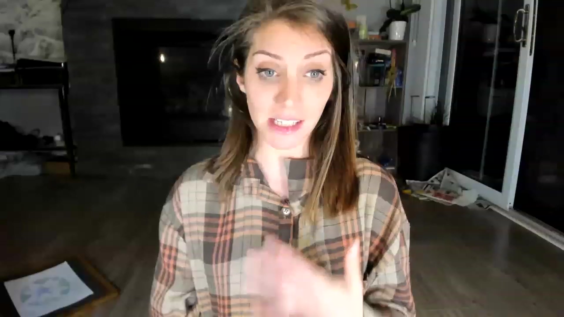 Gallery image thumbnail from Laurel's myfreecams stream on, 06/10/2023, 06:37 image 11 of 20