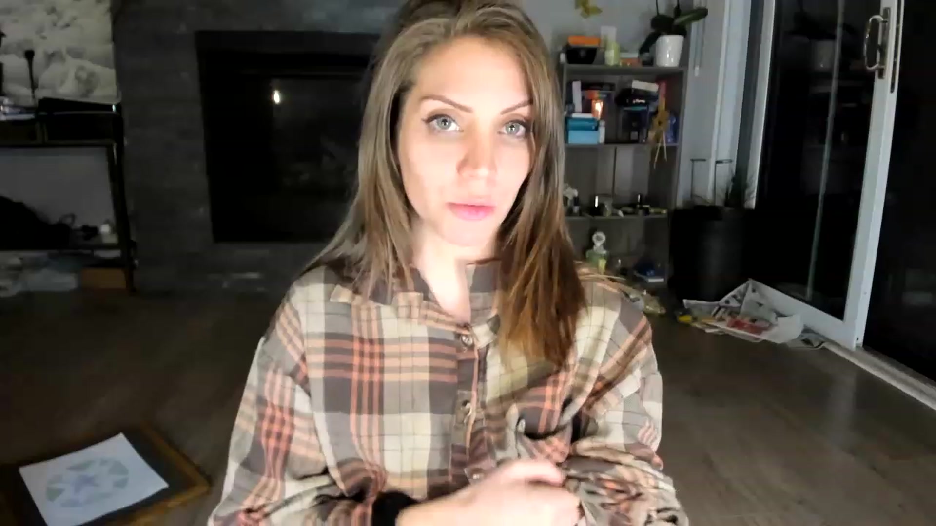 Gallery image thumbnail from Laurel's myfreecams stream on, 06/10/2023, 06:37 image 17 of 20