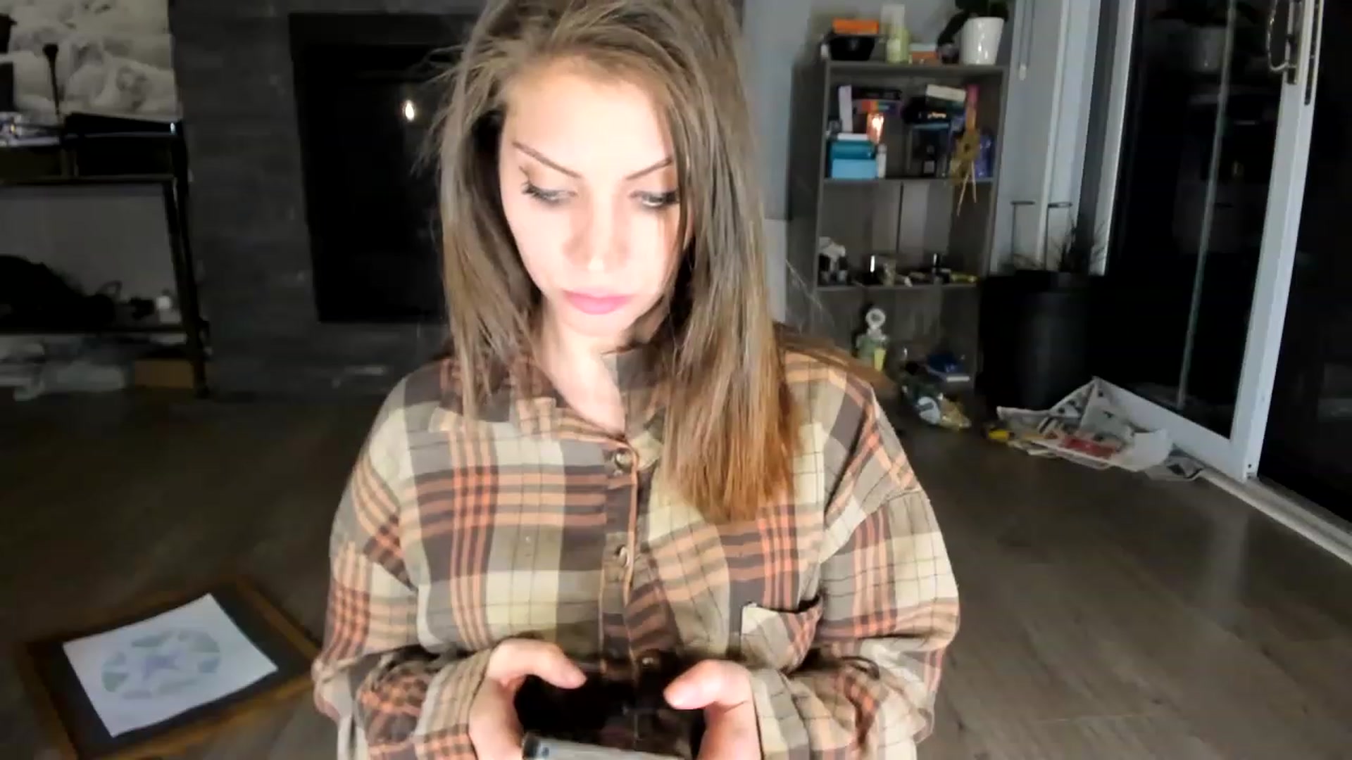 Gallery image thumbnail from Laurel's myfreecams stream on, 06/10/2023, 07:40 image 16 of 20