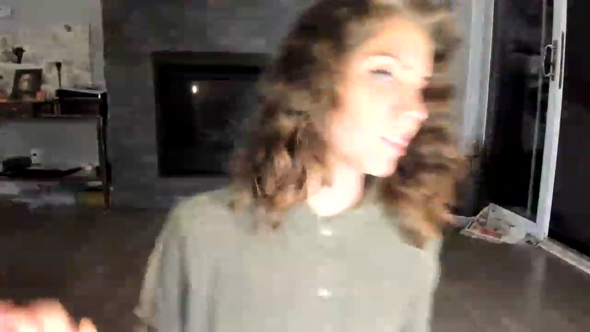 Gallery image thumbnail from Laurel's myfreecams stream on, 06/13/2023, 05:03 image 4 of 20