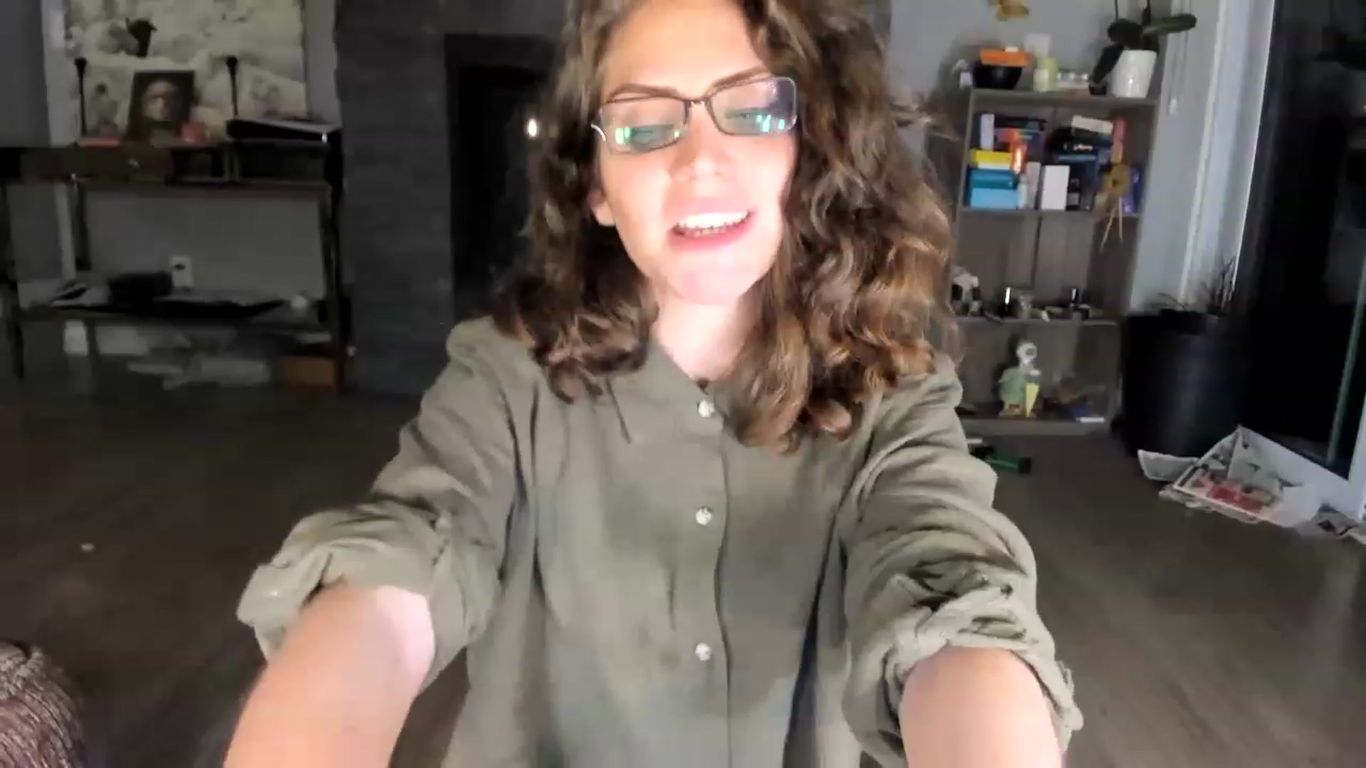 Gallery image thumbnail from Laurel's myfreecams stream on, 06/13/2023, 05:52 image 13 of 20