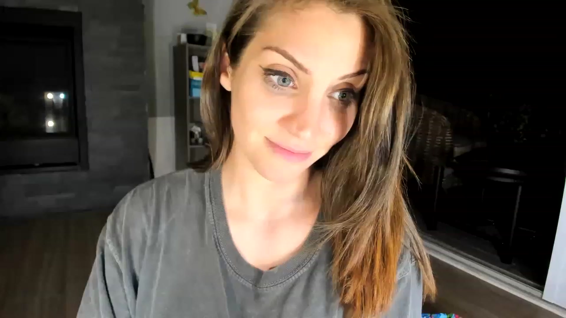 Gallery image thumbnail from Laurel's myfreecams stream on, 06/16/2023, 05:57 image 16 of 20
