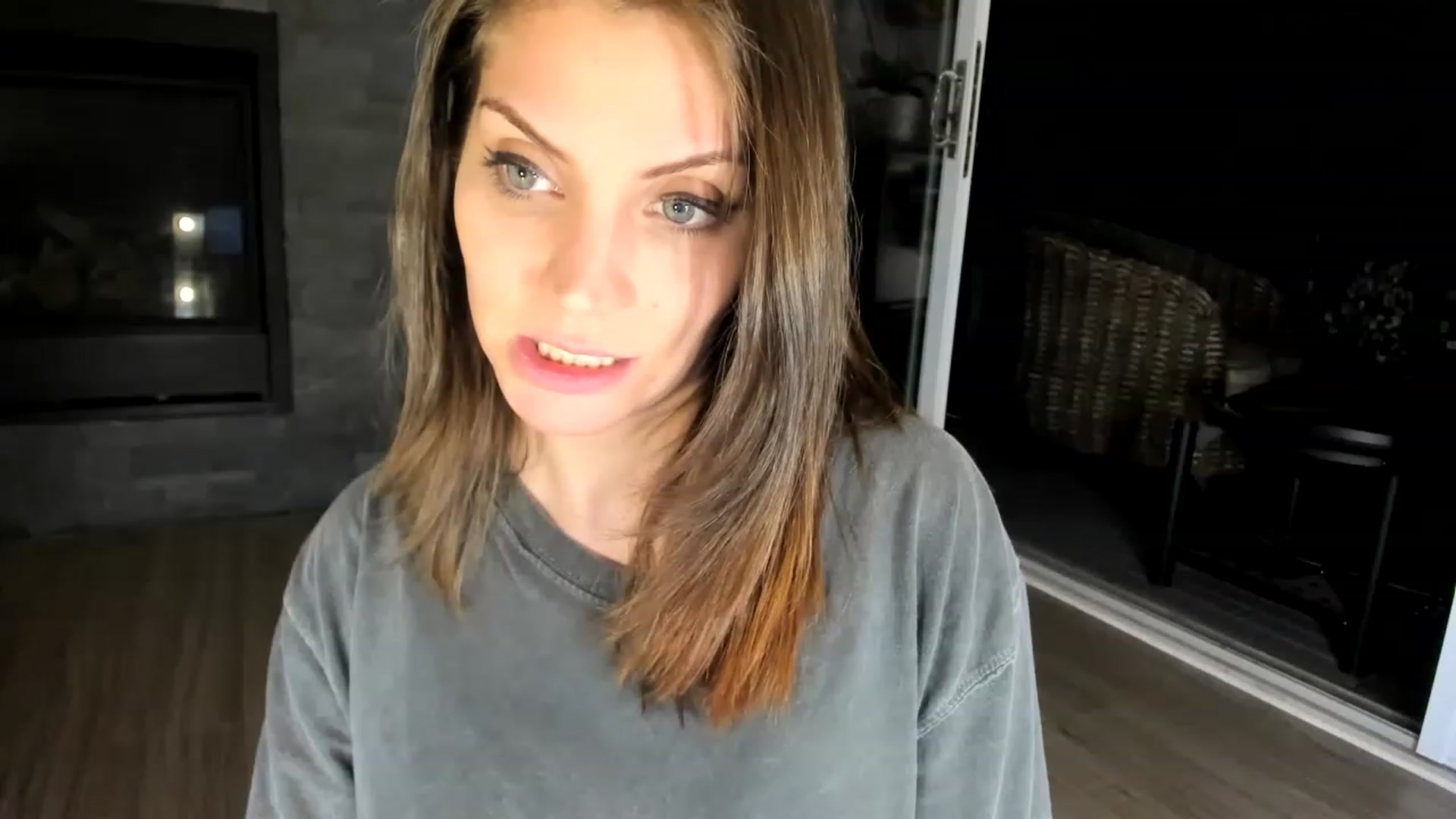 Gallery image thumbnail from Laurel's myfreecams stream on, 06/16/2023, 07:23 image 14 of 20