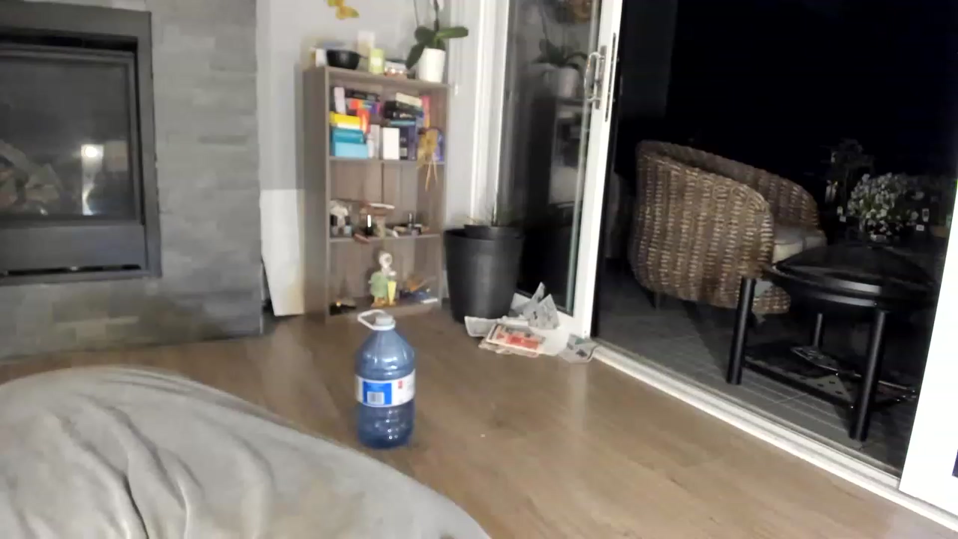 Gallery image thumbnail from Laurel's myfreecams stream on, 06/16/2023, 07:23 image 17 of 20