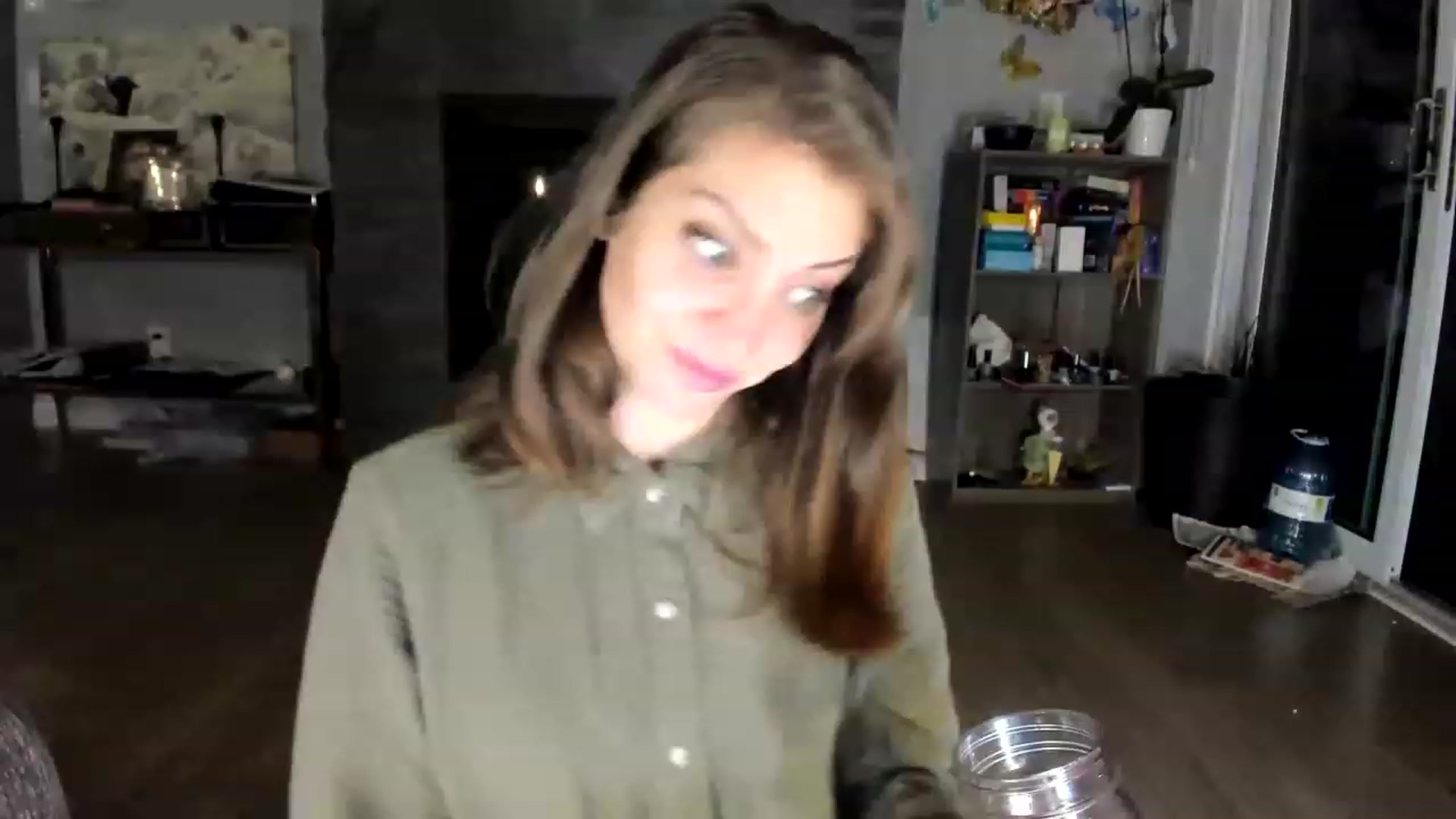 Gallery image thumbnail from Laurel's myfreecams stream on, 06/19/2023, 04:55 image 8 of 20