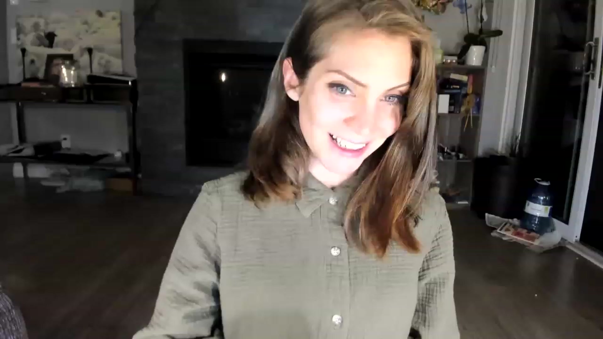 Gallery image thumbnail from Laurel's myfreecams stream on, 06/19/2023, 04:55 image 11 of 20