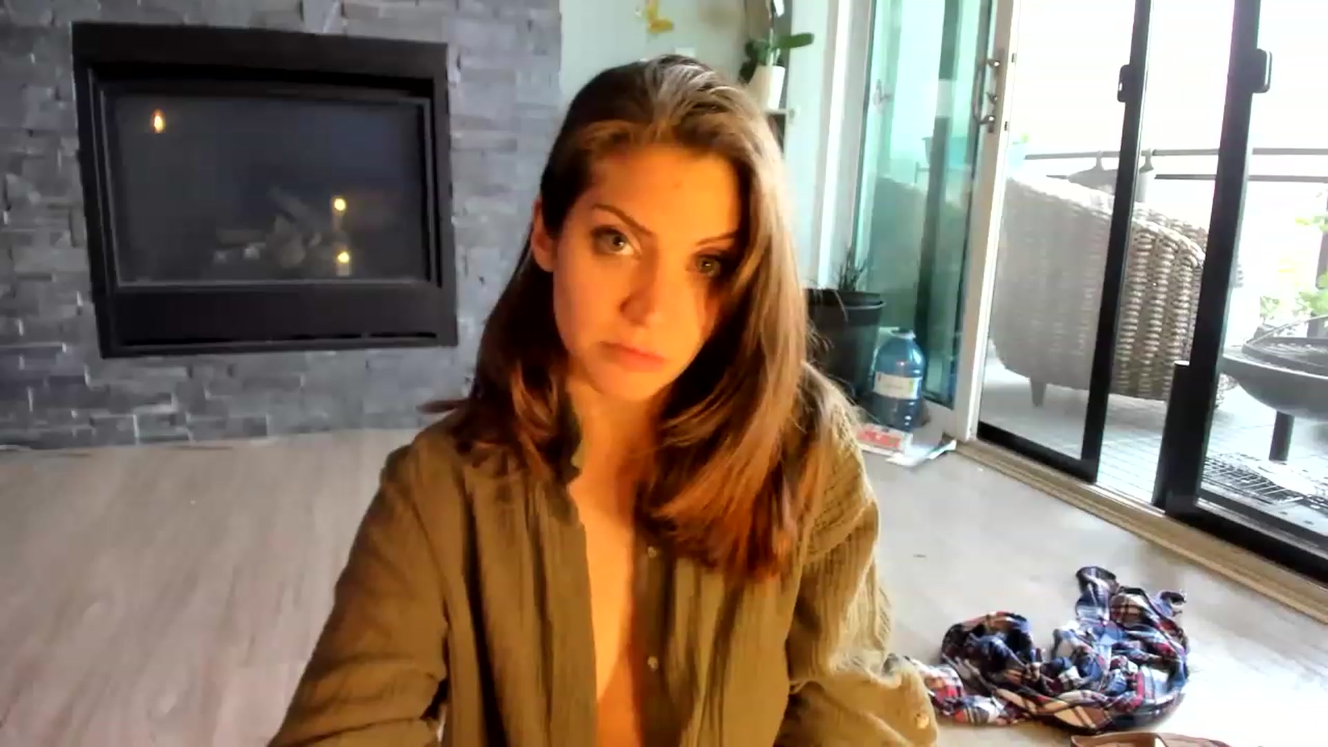 Gallery image thumbnail from Laurel's myfreecams stream on, 06/19/2023, 13:54 image 9 of 20