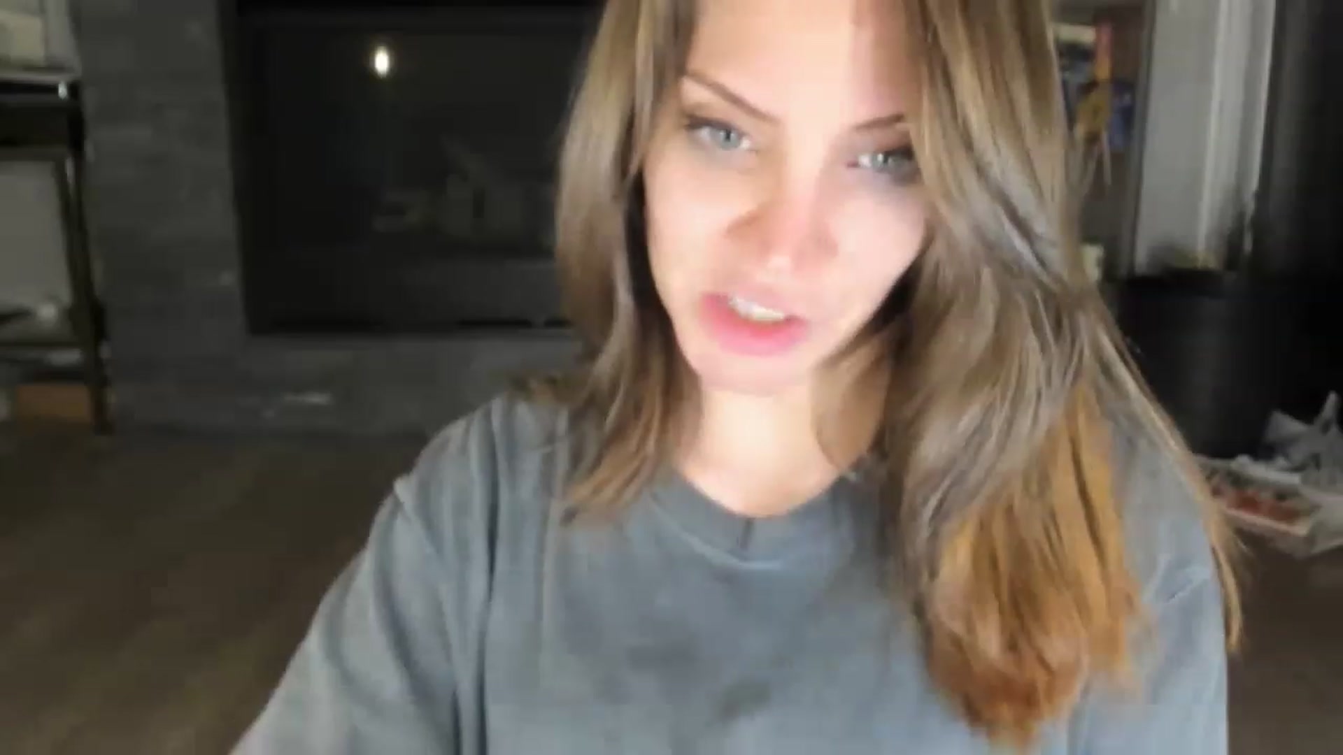 Gallery image thumbnail from Laurel's myfreecams stream on, 06/23/2023, 05:30 image 19 of 20