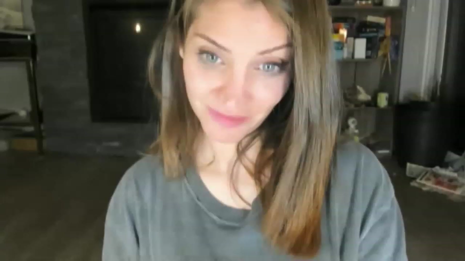 Gallery image thumbnail from Laurel's myfreecams stream on, 06/23/2023, 06:16 image 18 of 20