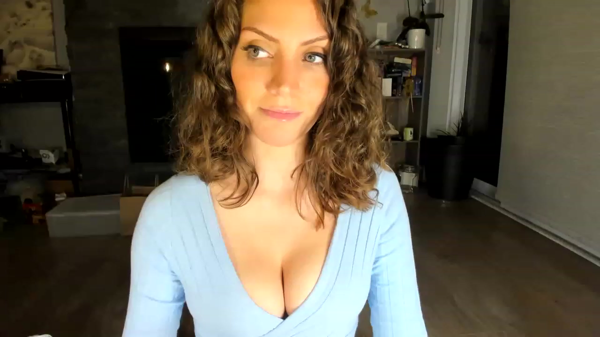 Gallery image thumbnail from Laurel's myfreecams stream on, 06/29/2023, 05:22 image 16 of 20