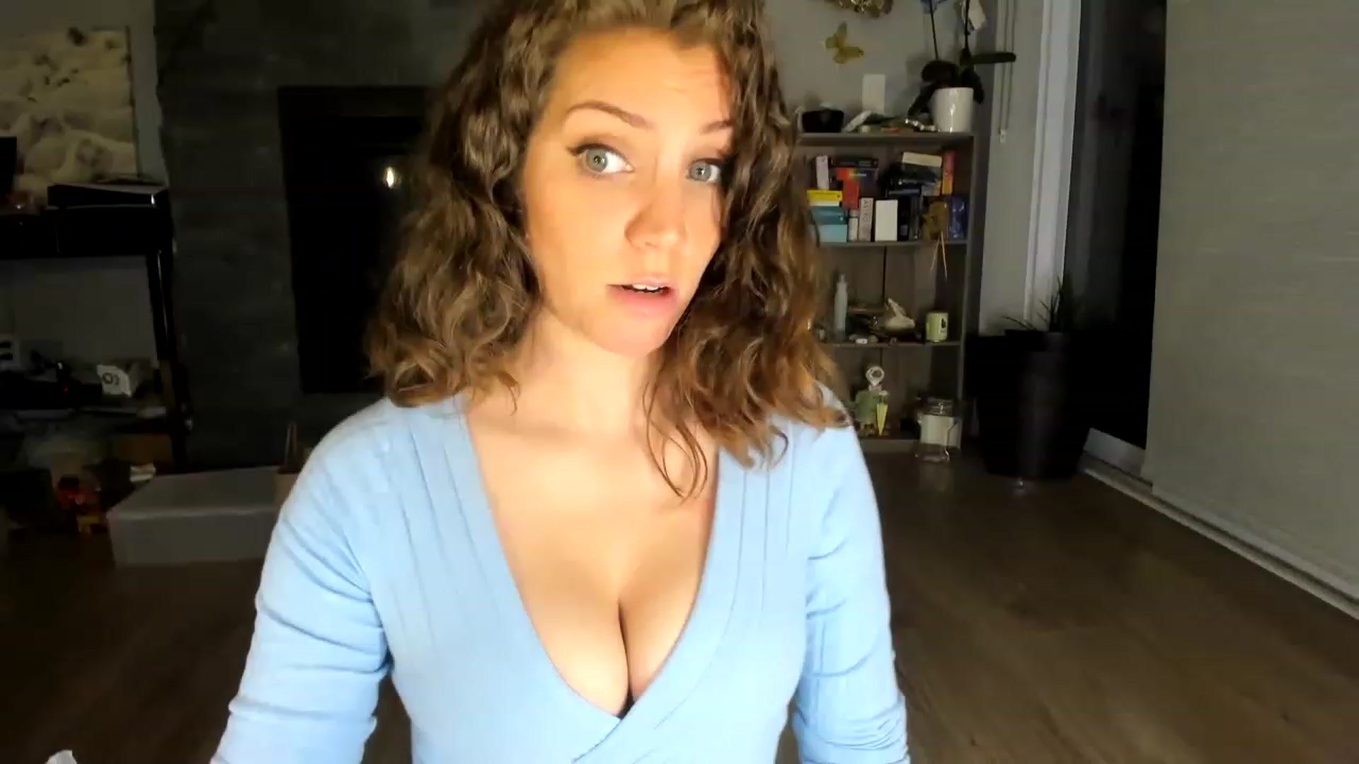 Gallery image thumbnail from Laurel's myfreecams stream on, 06/29/2023, 05:22 image 10 of 20