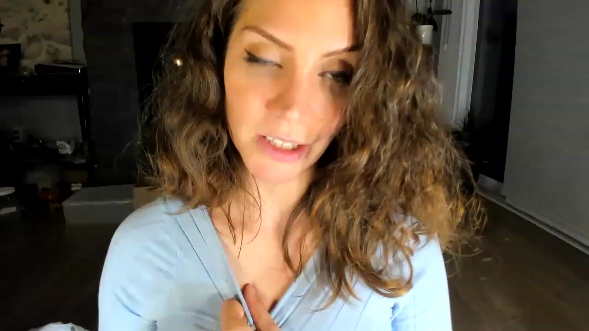 Gallery image thumbnail from Laurel's myfreecams stream on, 06/29/2023, 06:19 image 10 of 20