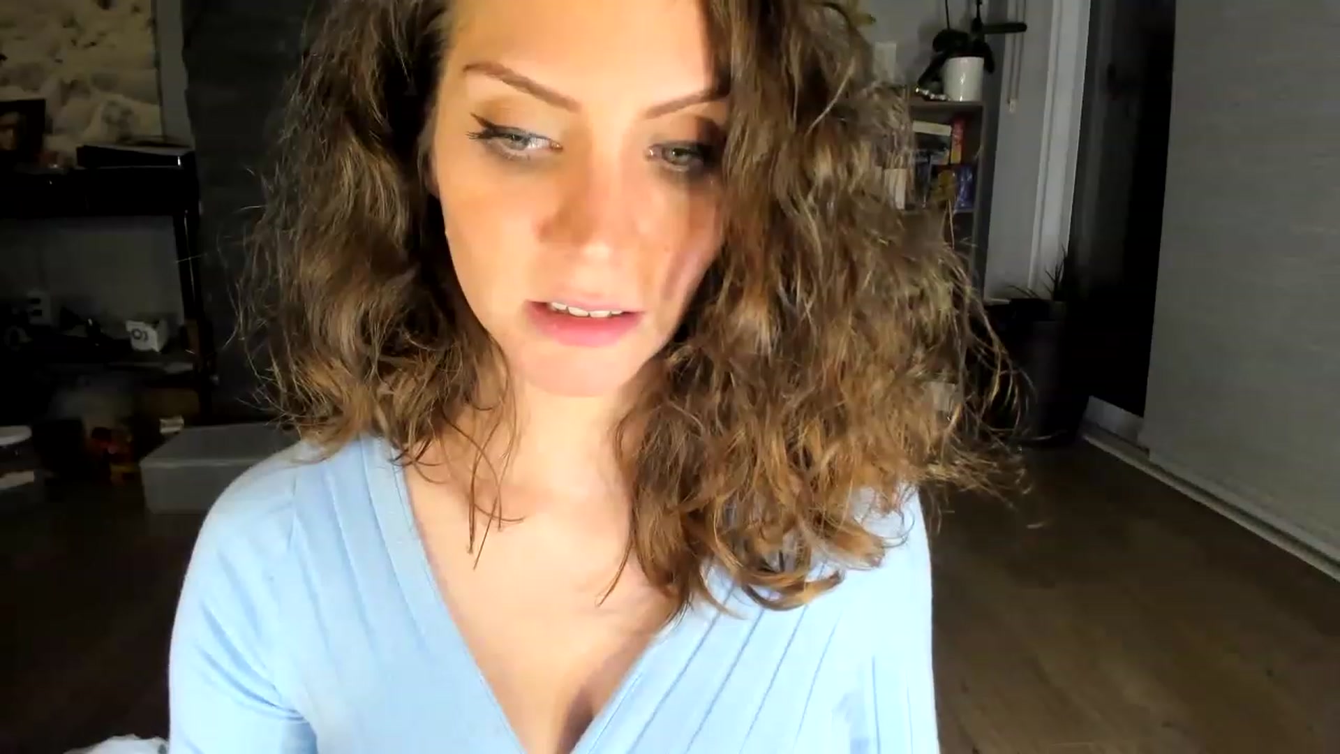 Gallery image thumbnail from Laurel's myfreecams stream on, 06/29/2023, 06:19 image 9 of 20