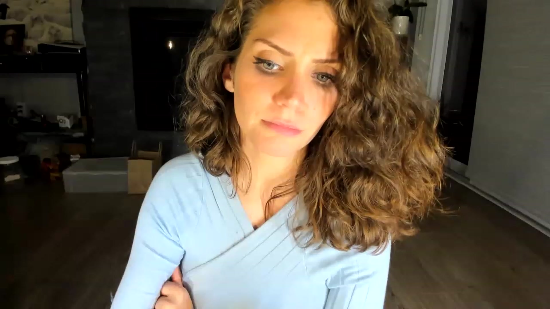 Gallery image thumbnail from Laurel's myfreecams stream on, 06/29/2023, 08:36 image 14 of 20