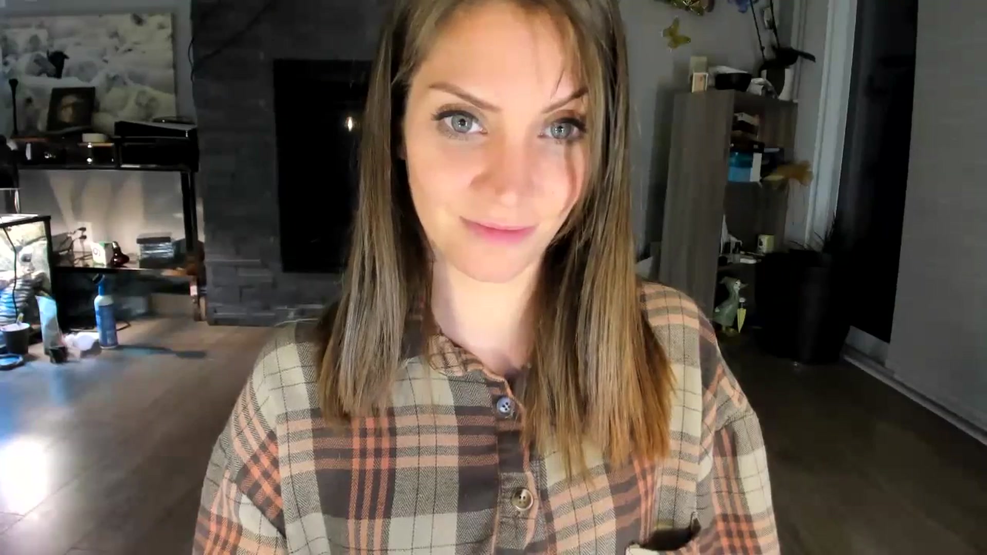 Gallery image thumbnail from Laurel's myfreecams stream on, 07/09/2023, 07:06 image 13 of 20