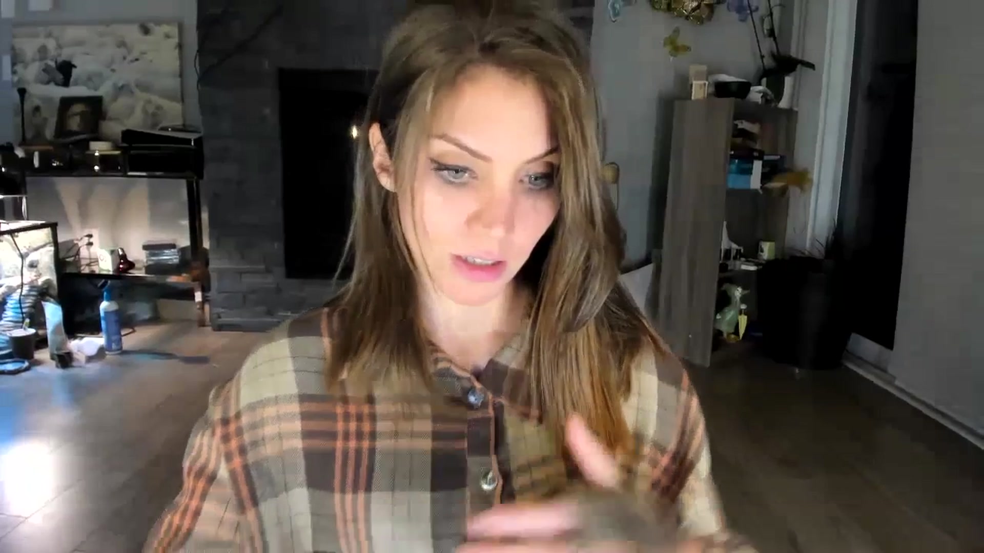 Gallery image thumbnail from Laurel's myfreecams stream on, 07/09/2023, 09:26 image 3 of 20