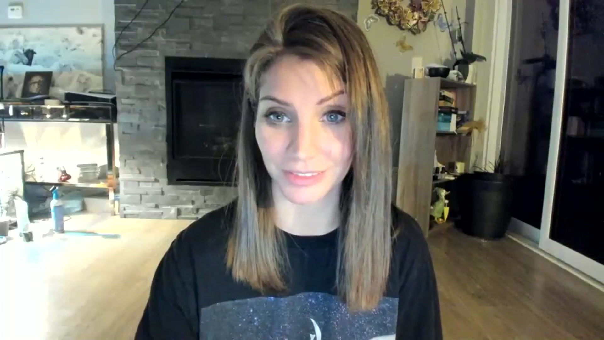 Gallery image thumbnail from Laurel's myfreecams stream on, 07/09/2023, 09:38 image 17 of 20