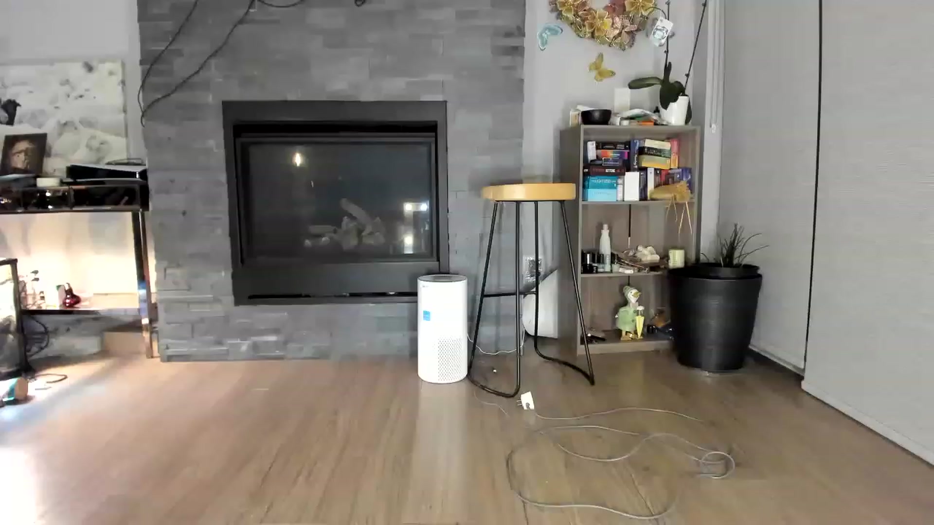 Gallery image thumbnail from Laurel's myfreecams stream on, 07/14/2023, 04:05 image 19 of 20