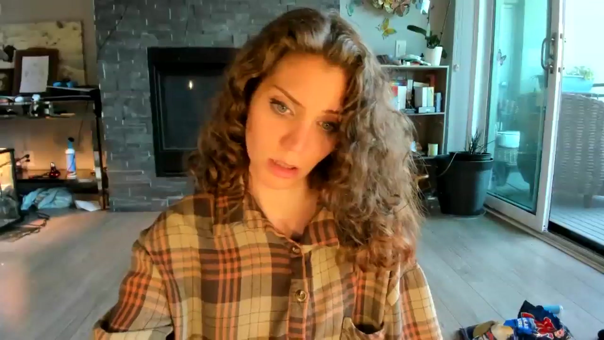 Gallery image thumbnail from Laurel's myfreecams stream on, 07/22/2023, 13:09 image 11 of 20