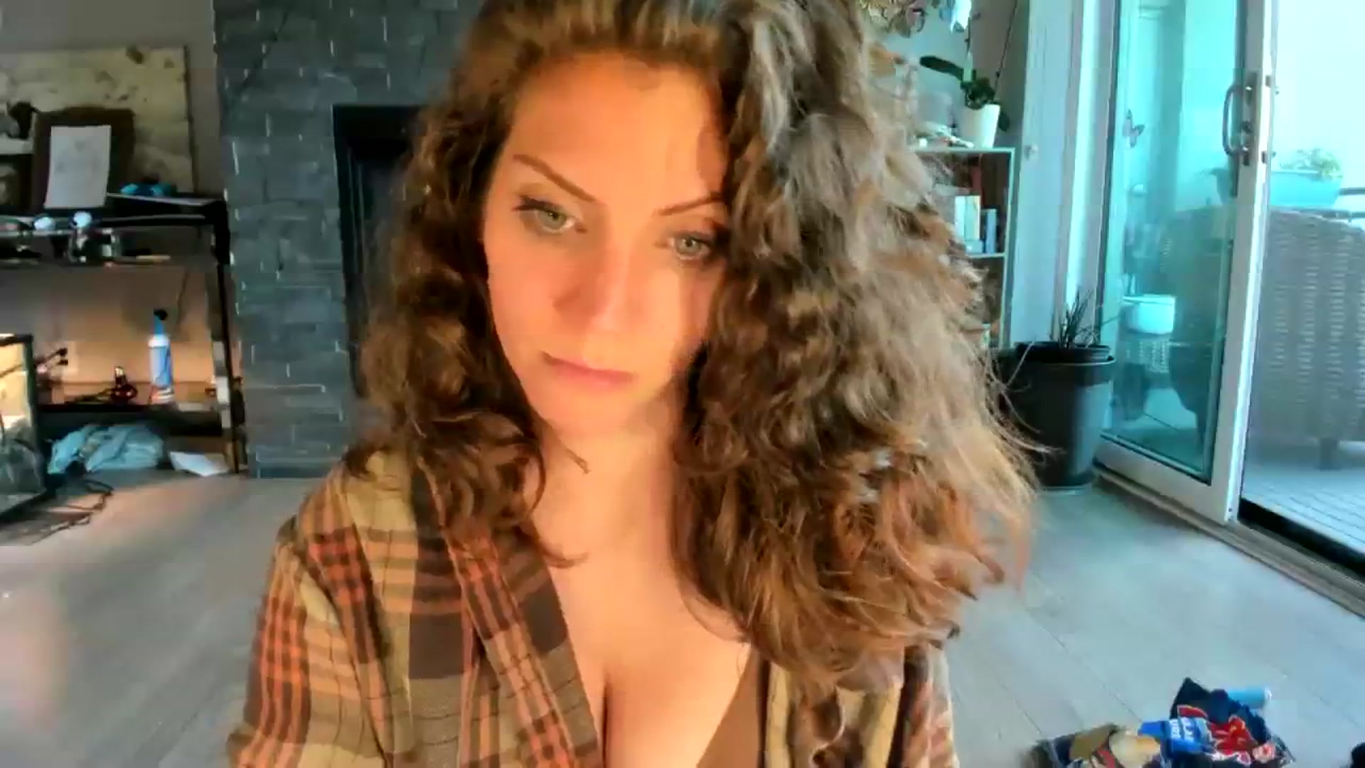 Gallery image thumbnail from Laurel's myfreecams stream on, 07/22/2023, 13:09 image 3 of 20