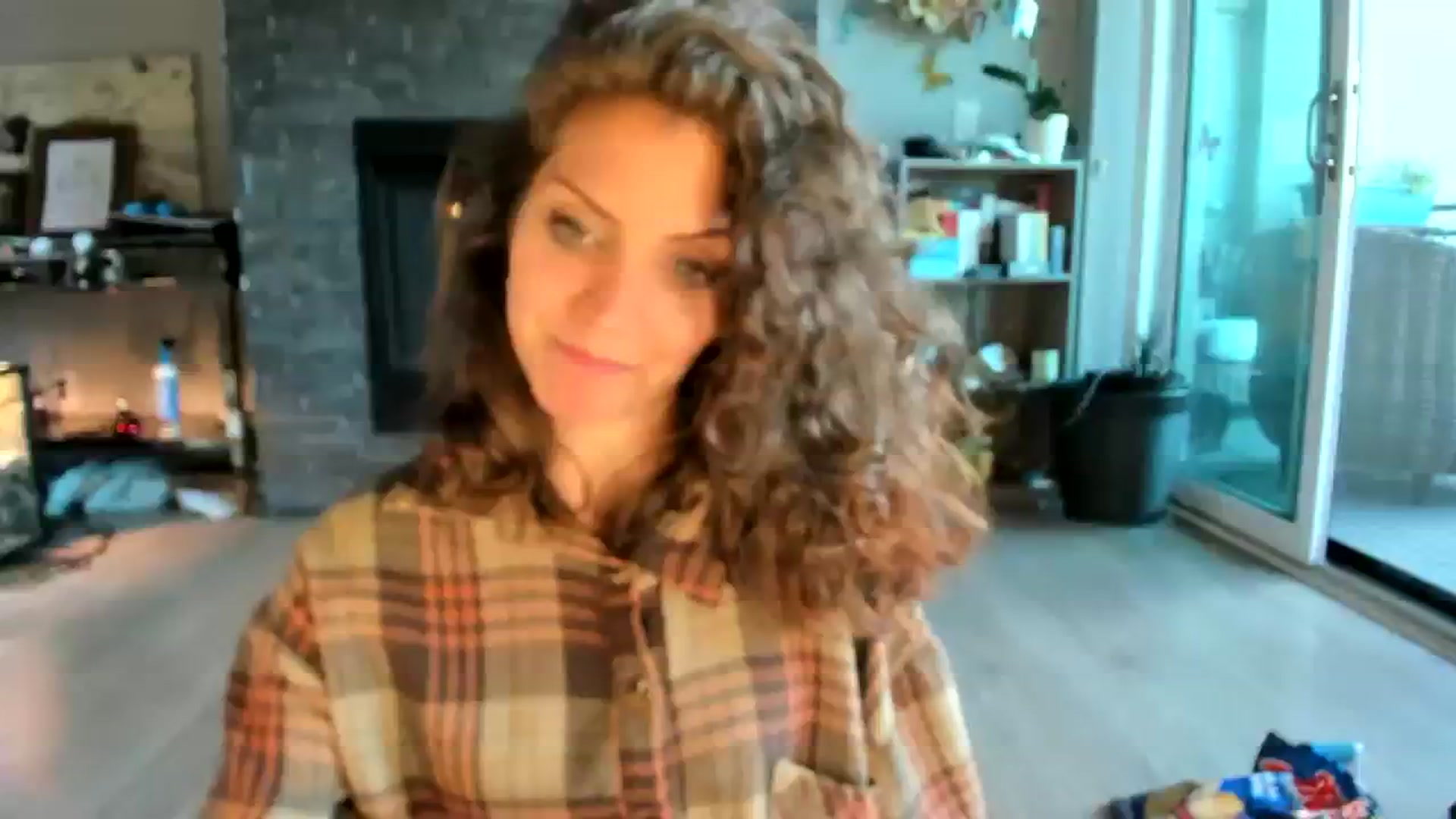 Gallery image thumbnail from Laurel's myfreecams stream on, 07/22/2023, 13:09 image 5 of 20