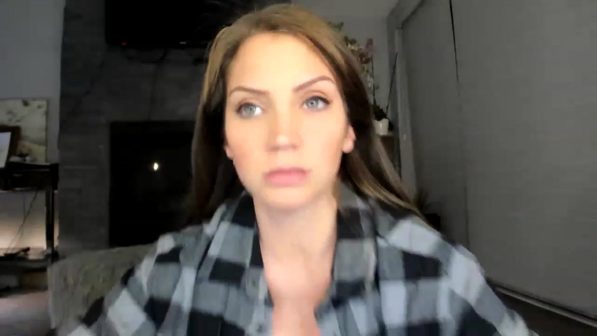 Gallery image thumbnail from Laurel's myfreecams stream on, 07/27/2023, 04:22 image 3 of 20